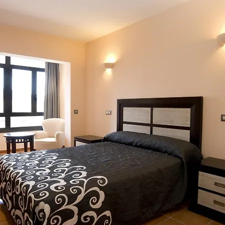 Hotel El Porton De La Sierra 3*
